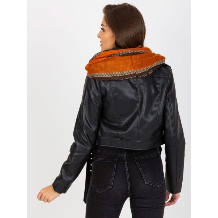 Mova rudos spalvos – raudona