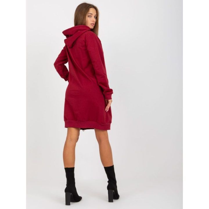 Bordo spalvos tunika