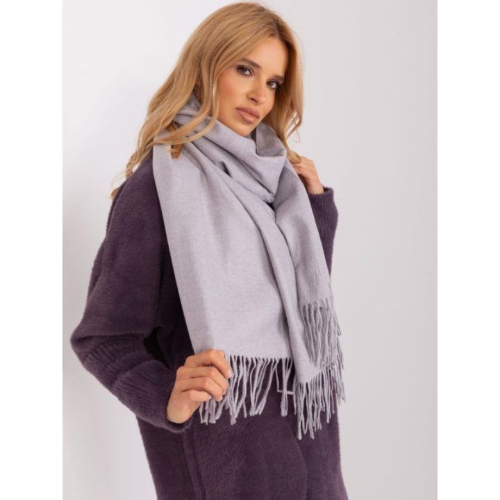 Šviesiai violetinis šalikas – šviesiai alyvinė