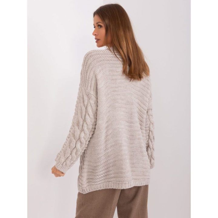 Smėlio spalvos megztinis
