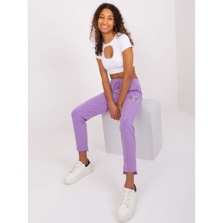 Violetinės sportinės kelnės