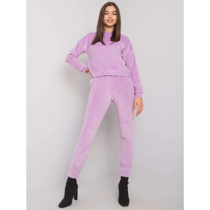 Šviesiai violetinės spalvos rinkinys