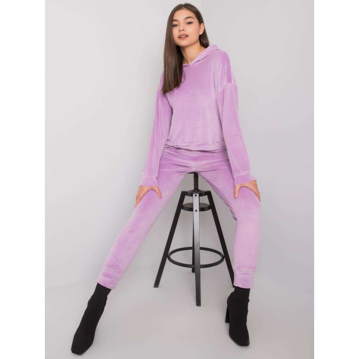 Šviesiai violetinės spalvos rinkinys