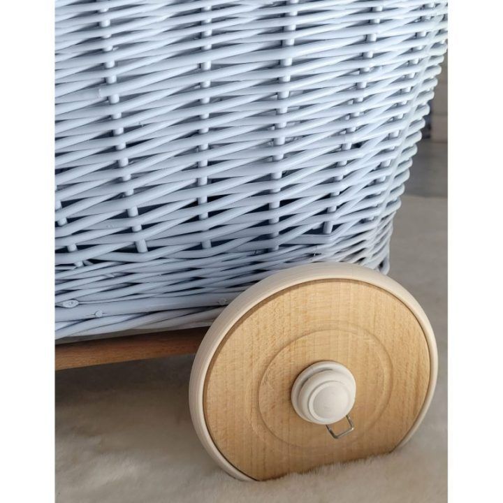 Lėlių vežimėlis pintas mėlynas su medinėmis detalėmis Wicker