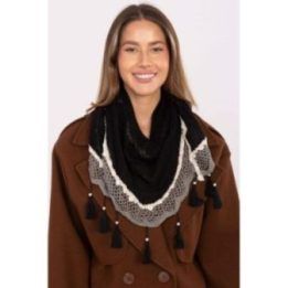 Neckerchief raudonas su baltu ornamentu 220389 AT