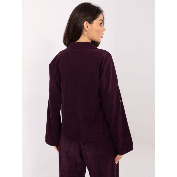 Palaidinė tamsiai violetinė – elegantiškas pasirinkimas
