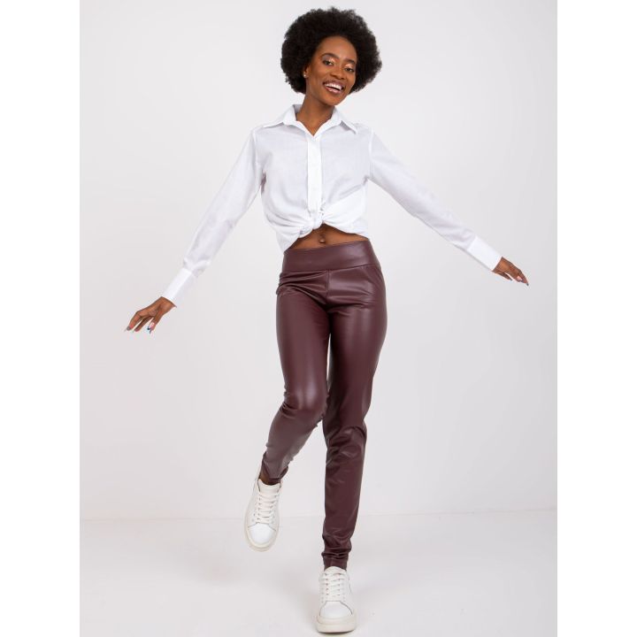 Kelnės bordo spalvos