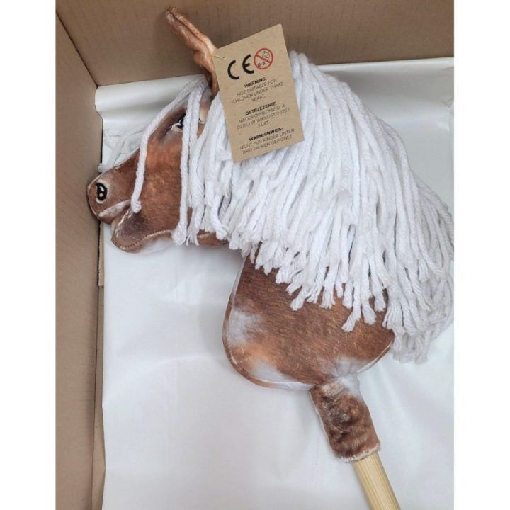 Hobby Horse lazdelinis arkliukas tobiano bay su balta karčiene Super Hobby Horse Premium