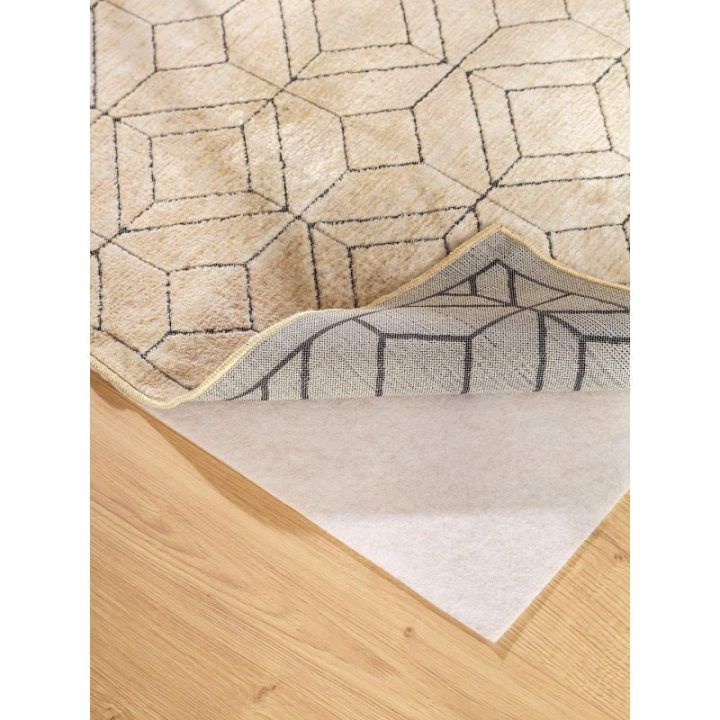 Kilimas 66×110 kreminės spalvos iš poliesterio Benuta