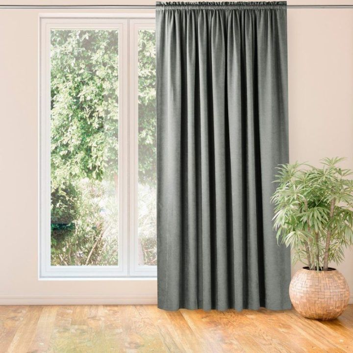 Užuolaidos pilkos spalvos 420×245 Chenille