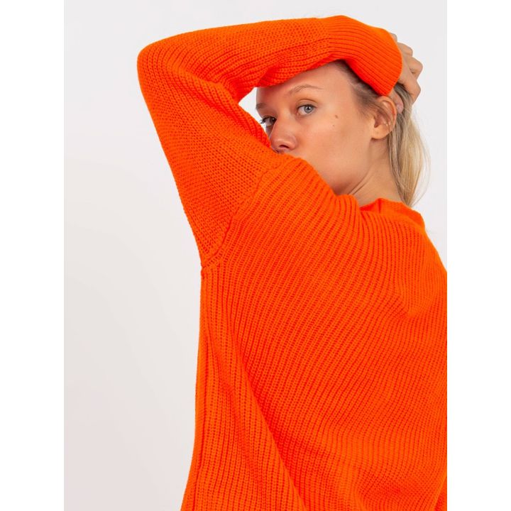 Oranžinis megztinis