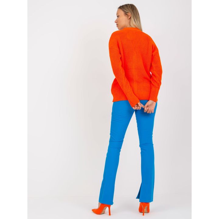 Oranžinis megztinis