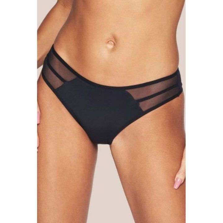 Kinga Onyx stringai – juoda