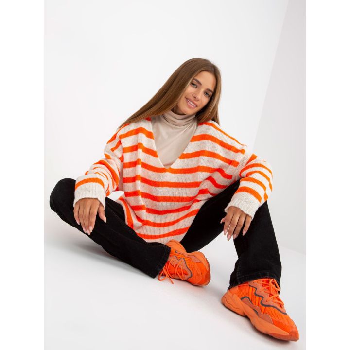 Megztinis-Oranžinės spalvos