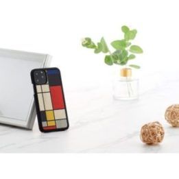 Juodas telefono dėklas MAN&WOOD iPhone 11 Pro