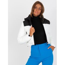 Striukė balta-juoda