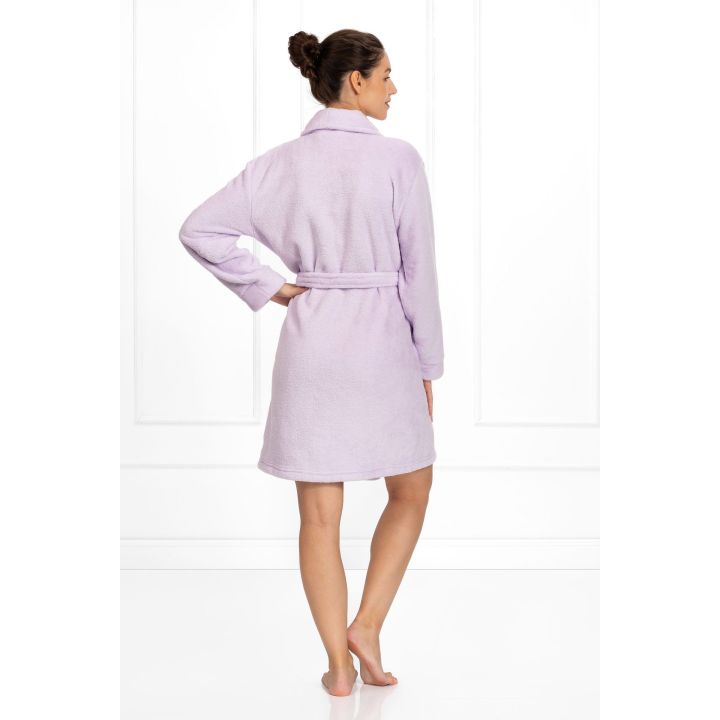 Violetta Lila chalatas