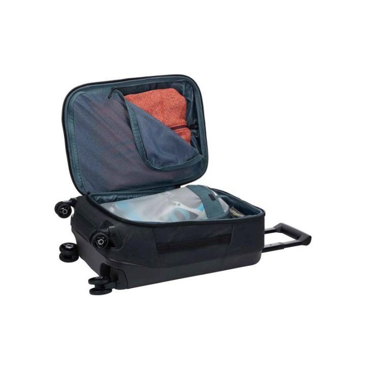 Juodas rankinis lagaminas su ratukais Thule Aion Carry On Spinner
