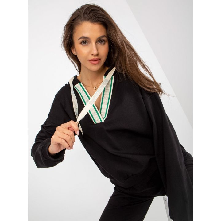 Juodos spalvos rinkinys