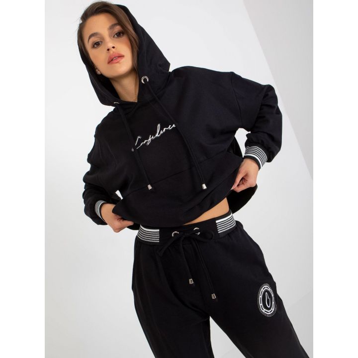 Juodos spalvos rinkinys