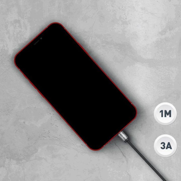 Juodas USB į „Lightning“ kabelis, 3 A, 1 m