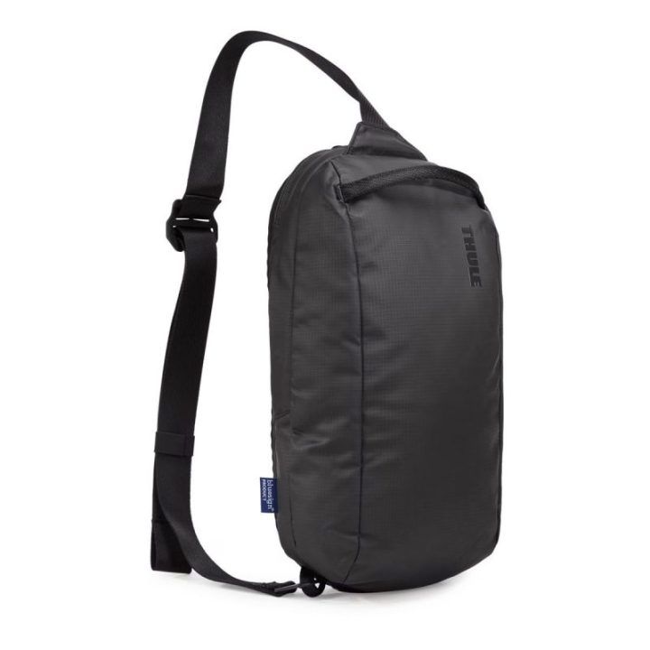 Thule Tact Sling 8L juoda