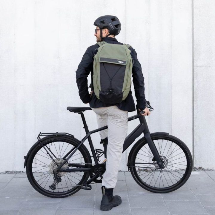 Dviračių kuprinė Thule Paramount Bike Commute 28 l, švelniai žalia