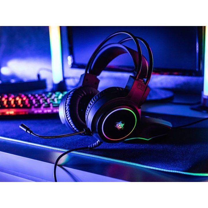 Žaidimų ausinės Tracer GameZone GZ X1 su 50 mm garsiakalbiais ir RGB apšvietimu