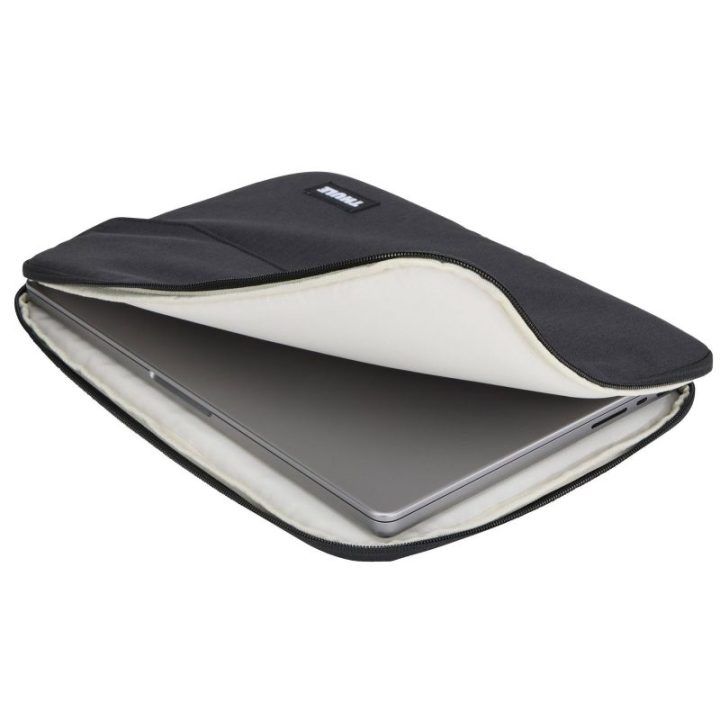 Juodas 14 colių MacBook Pro dėklas