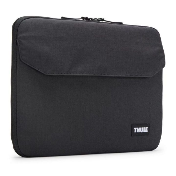 Juodas 14 colių MacBook Pro dėklas