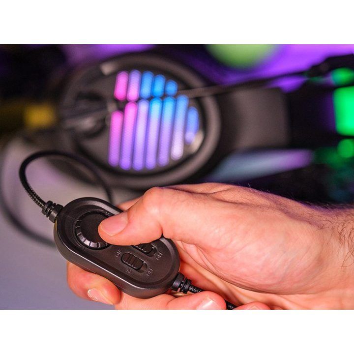 Juodos žaidimų ausinės Tracer GameZone GZ VPRO su RGB apšvietimu
