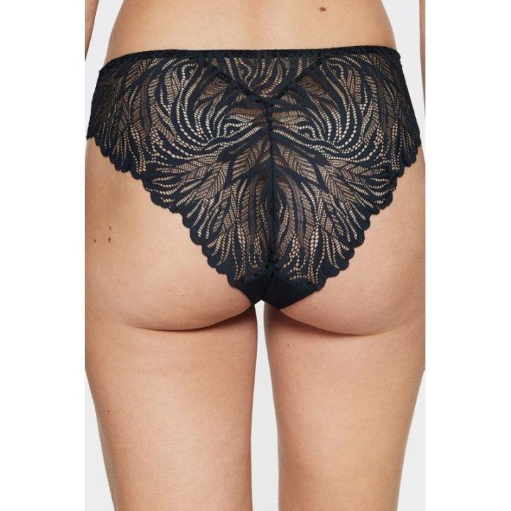 Juodos kelnaitės su nėrinių detalėmis Triumph