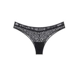 Juodos stringai Triumph