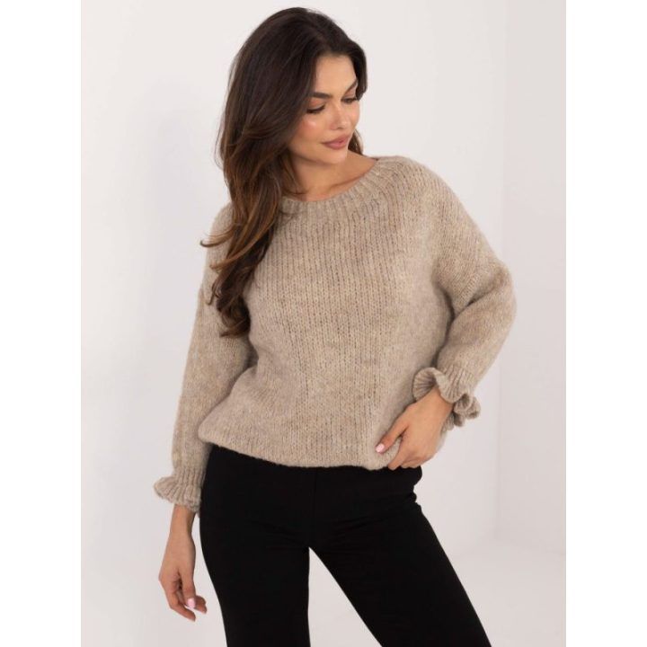 Ekru oversize megztinis – smėlio
