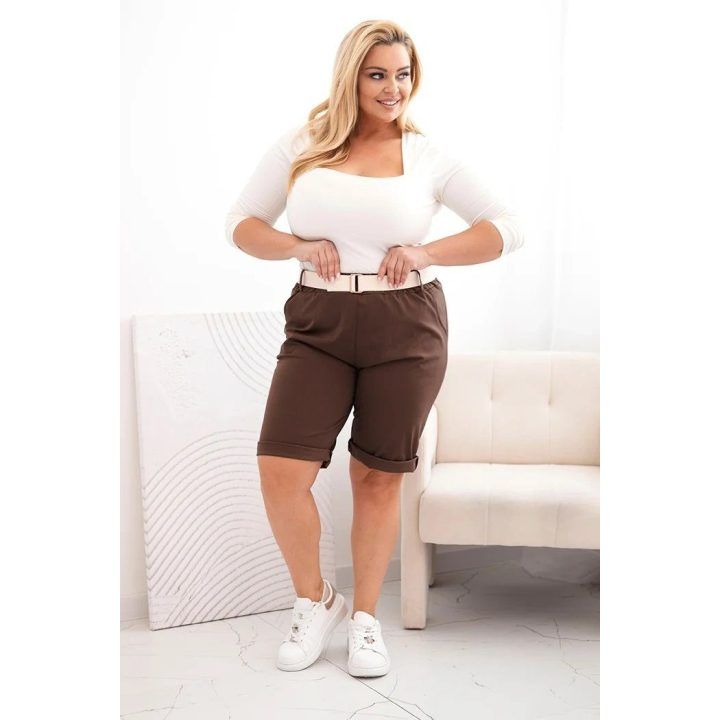 Moteriški Plus Size šortai su diržu, rudos spalvos
