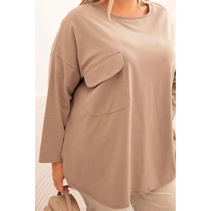 Moteriška Plus Size palaidinė su kišene ir atlenkiamomis rankovėmis, kapučino spalvos