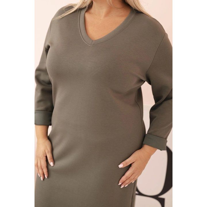 Moteriška Plus Size suknelė su V formos iškirpte, chaki spalvos