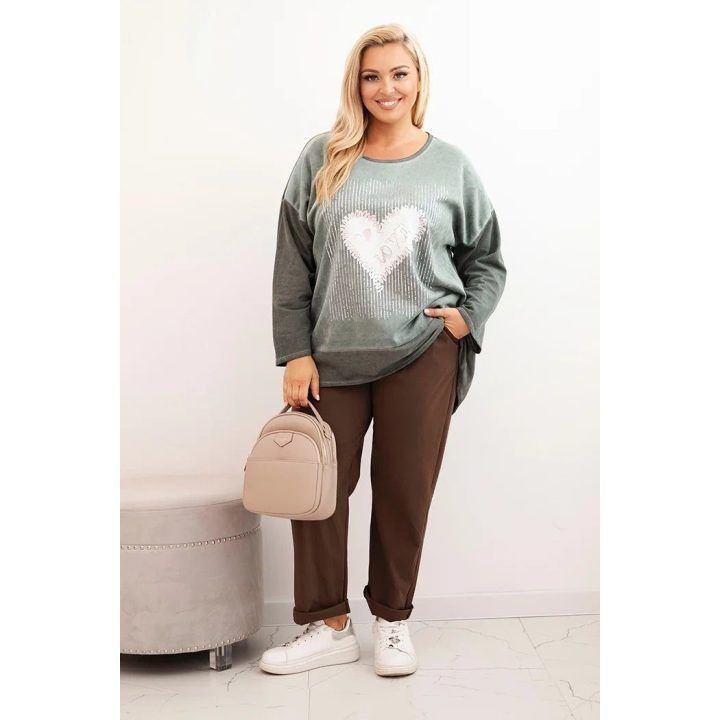 Moteriškas Plus Size džemperis su širdies spauda ir raišteliais, chaki spalvos