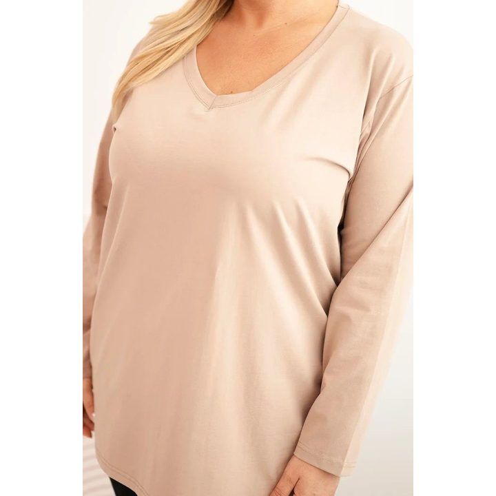 Moteriška Plus Size palaidinė su V formos iškirpte ir ilgomis rankovėmis, kapučino spalvos