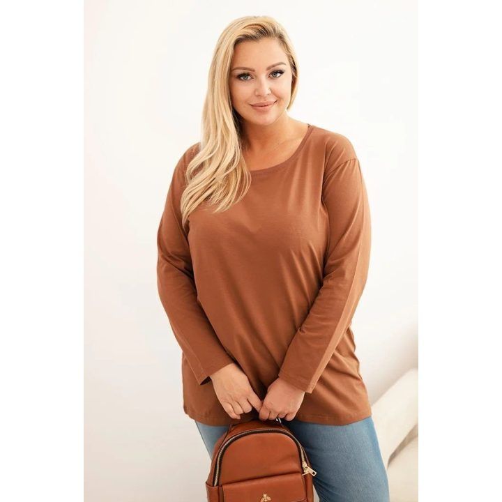 Moteriška Plus Size palaidinė su apvalia iškirpte, kapučino spalvos