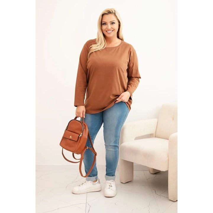 Moteriška Plus Size palaidinė su apvalia iškirpte, kapučino spalvos