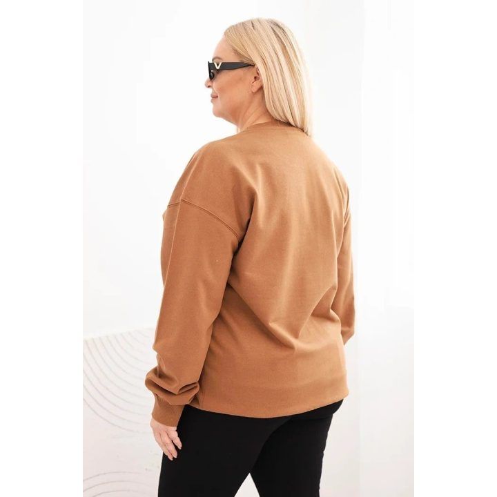 Moteriškas Plus Size džemperis su apvalia iškirpte, kapučino spalvos