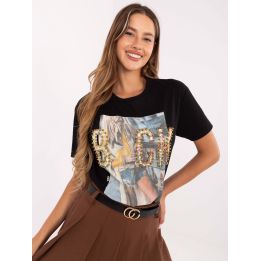 T Juodos spalvos