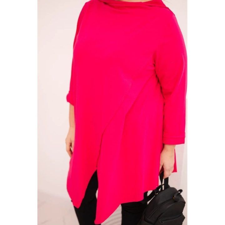 Moteriška Plus Size palaidinė su asimetrišku priekiu ir atraitotomis rankovėmis, fuksijos spalvos