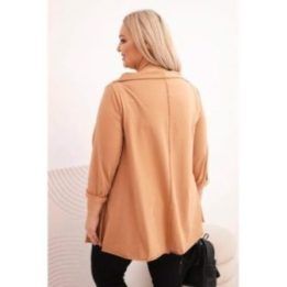 Moteriška Plus Size asimetrinė palaidinė su atlenktomis rankovėmis, kapučino spalvos