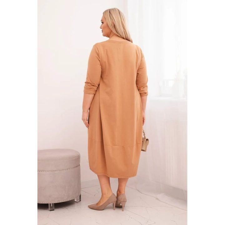 Moteriška Plus Size suknelė su užsukamomis rankovėmis ir kišenėmis, kapučino spalvos