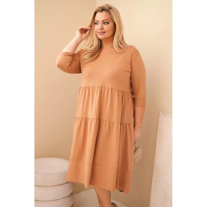 Moteriška Plus Size suknelė su raukiniais, kapučino spalvos