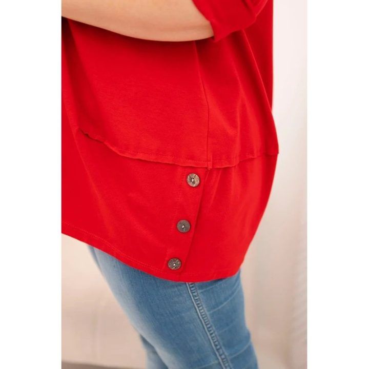 Moteriška Plus Size medvilninė palaidinė su dekoratyvinėmis sagomis, raudonos spalvos