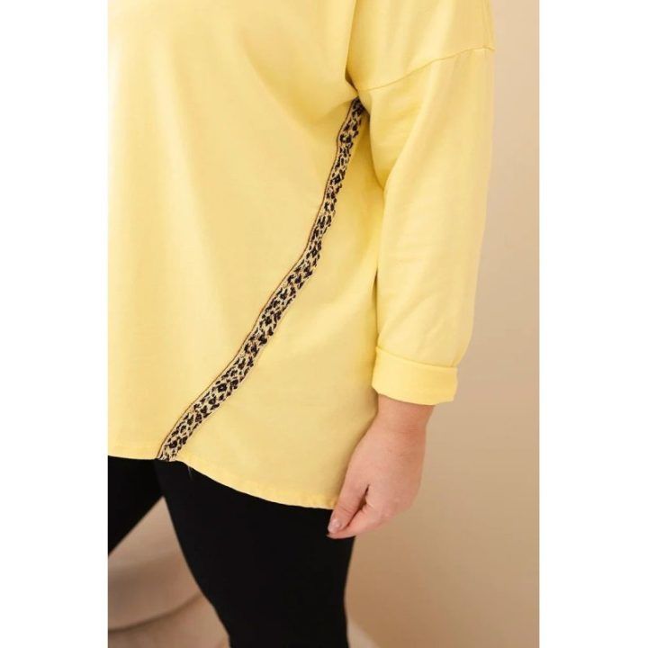 Moteriška Plus Size palaidinė su leopardo rašto detalėmis, geltonos spalvos