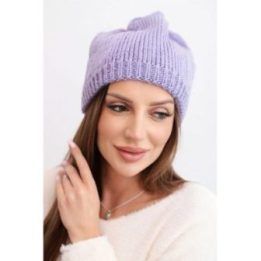 Moteriška žieminė kepurė su ausytėmis ir rumbuotu mezgimu, violetinės spalvos